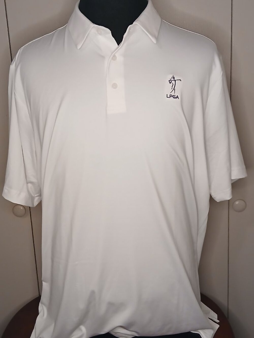 New Under Armour LPGA White 2XL Golf Polo UPF-50 (0918PF)